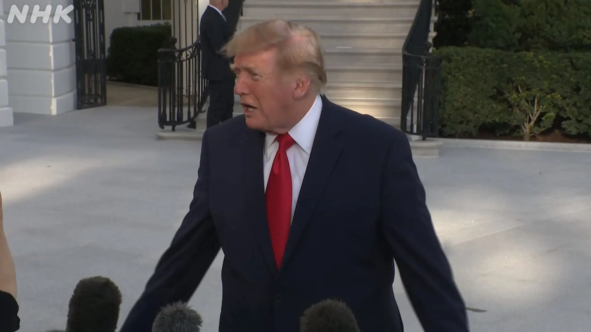 Donald Trump pourrait rencontrer le dirigeant nord-coréen Kim Jong-un pendant sa tournée en Asie