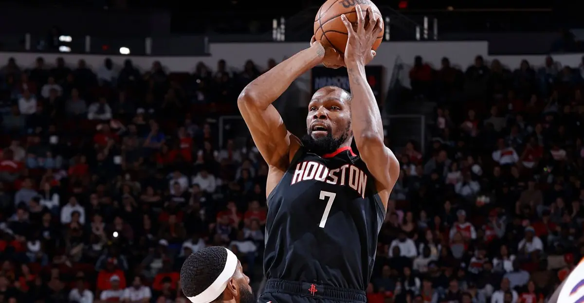 À 37 ans, Kevin Durant travaille encore pour corriger une faiblesse bien précise