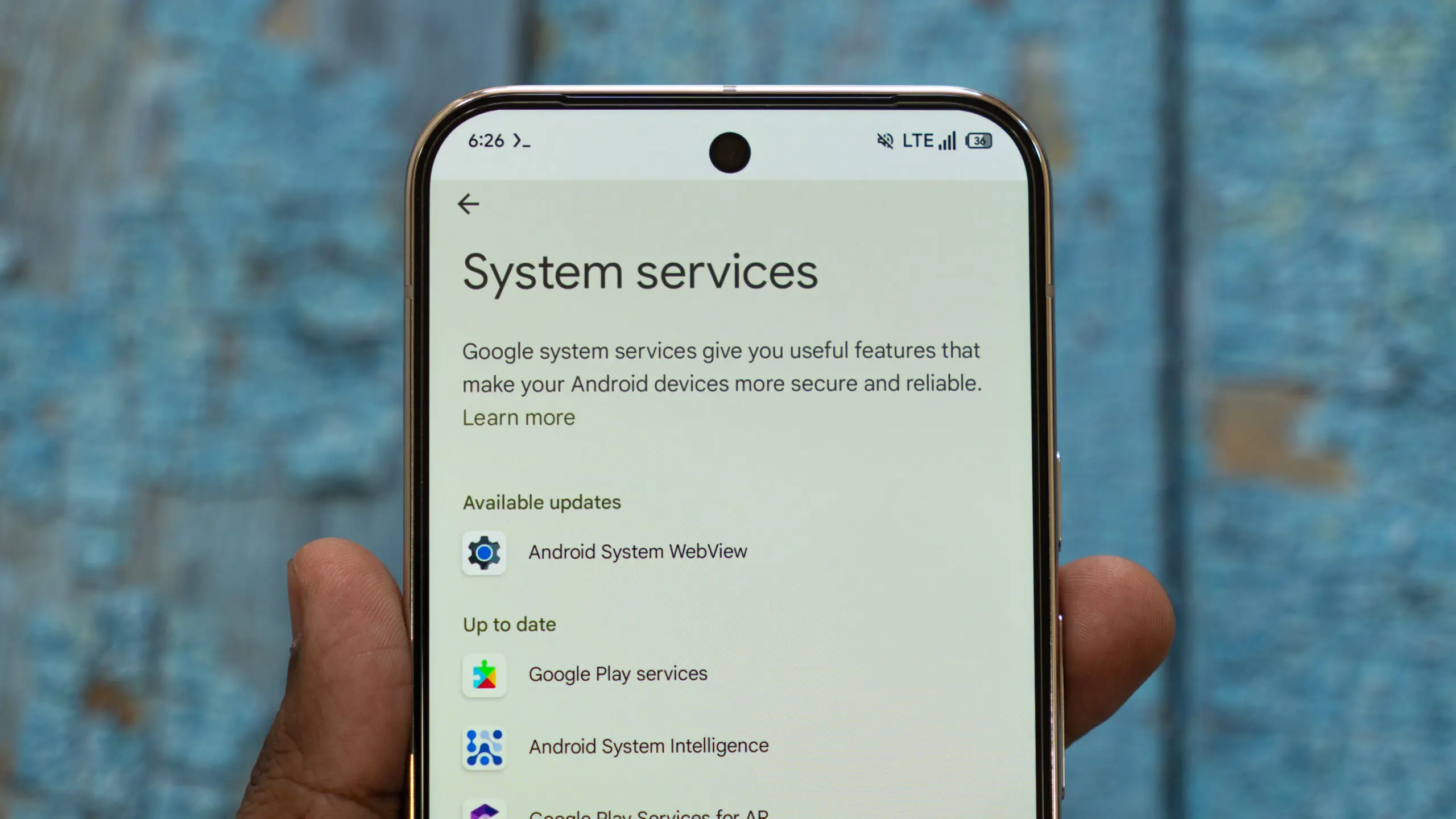 Google’s latest update gives us another glimpse at its Android PC strategy