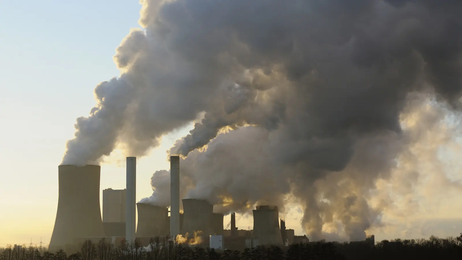 How Many Nuclear Power Plants Would It Take To Replace Fossil Fuels?